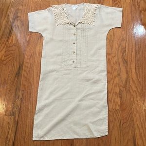 Carry Back Vintage Size 8 Statement Collar Short Sleeve Shoulder Pads Pleats